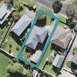 102 Lantana Road, Green Bay, Auckland
