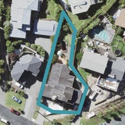 5A Peter Terrace, Castor Bay, Auckland