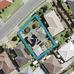 27 Taupiko Place, Green Bay, Auckland