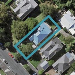 12 Waterview Road, Stanley Point, Auckland