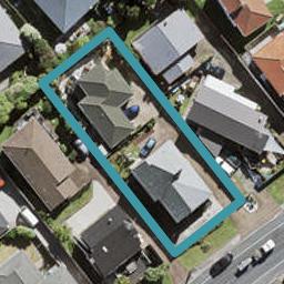 2/46 Sunset Road, Unsworth Heights, Auckland
