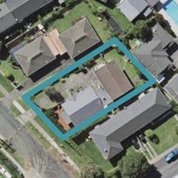 2/5 Lake Pupuke Drive, Takapuna, Auckland