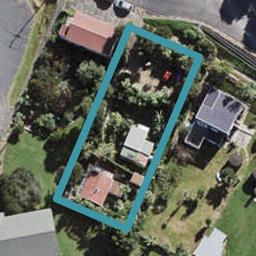 8 Hamilton Road, Surfdale, Waiheke Island
