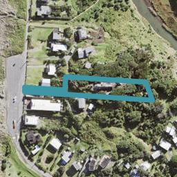 27 Marine Parade South, Piha, Piha