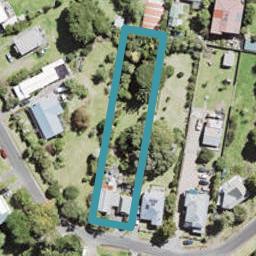16 Lookout Drive, Laingholm, Auckland
