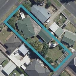 8 Tomin Road, Glenview, Hamilton