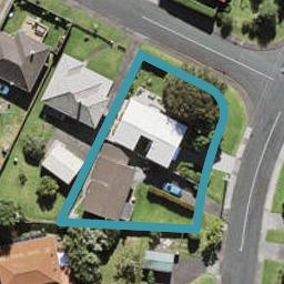 1/2 Graham Avenue, Te Atatu Peninsula, Auckland
