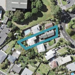 2/14 Clematis Avenue, Murrays Bay, Auckland