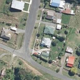 2/4 Paraekaretu Street, Hunterville, Hunterville