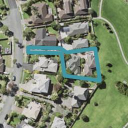 2/100 Simmental Crescent, Somerville, Manukau