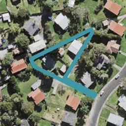 2/24 Lysander Crescent, Beach Haven, Auckland