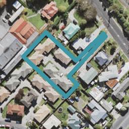 2/170 Hepburn Road, Glendene, Auckland