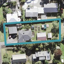 4 Harrybrook Road, Green Bay, Auckland