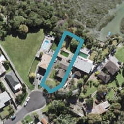 16 Meadow Crescent, Te Atatu South, Auckland