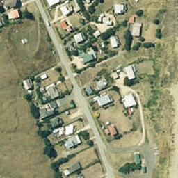 35 BEACH RD , PORANGAHAU