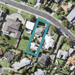 2/69 Beach Road, Mellons Bay, Auckland
