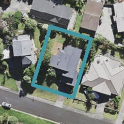 35 Radiata Lane, Chatswood, Auckland
