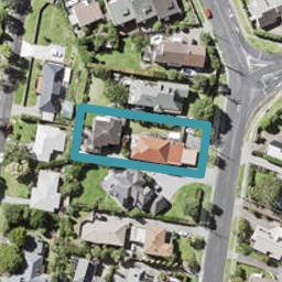 1/120 Litten Road, Cockle Bay, Auckland