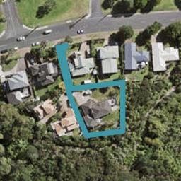 125 Awaroa Road, Sunnyvale, Auckland
