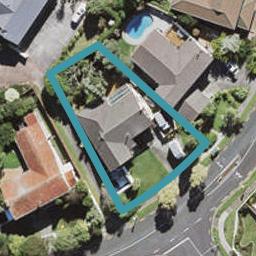 64 Porritt Avenue, Chatswood, Auckland