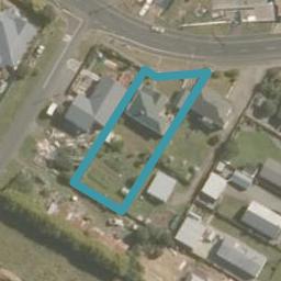 19 Bates Street, Riverton