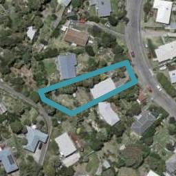 16 Clarkes Crescent, Paekakariki