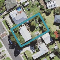 83 Lauderdale Road, Birkdale, Auckland