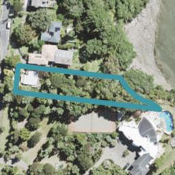 100 Kauri Point Road, Laingholm, Auckland