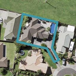 18 Arrathorne Place, Northpark, Auckland