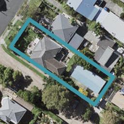 2//40 EVERSLEIGH RD, Belmont, Auckland