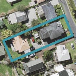 2/734 East Coast Road, Pinehill, Auckland