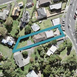 932B Beach Road, Waiake, Auckland