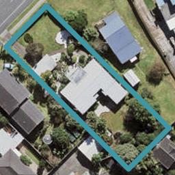 69 Kiwi Esplanade, Mangere Bridge, Auckland