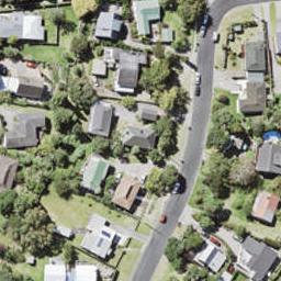 2/17 Philson Terrace, Browns Bay, Auckland