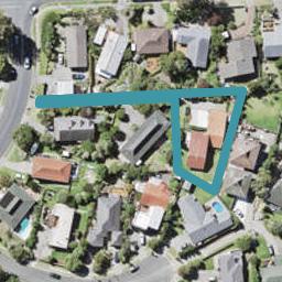 2/1 Oaktree Avenue, Browns Bay, Auckland