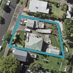 14 William Bond Street, Stanley Point, Auckland