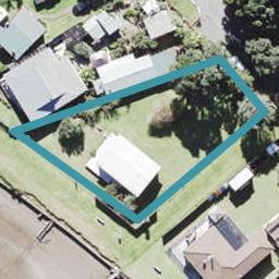 9 Foster Avenue, Huia, Auckland