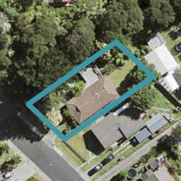 47 Staincross Street, Green Bay, Auckland