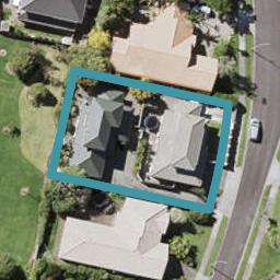 2/5 Keswick Close, Northpark, Auckland