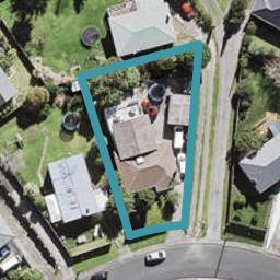 32 Fairclough Road, Beach Haven, Auckland