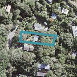 93 Garden Road, Piha, Piha