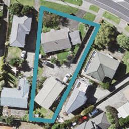 1/666 East Coast Road, Pinehill, Auckland