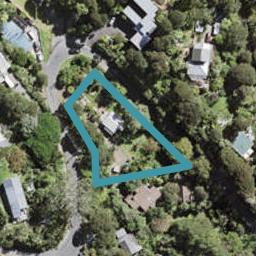 25 McEldowney Road, Titirangi, Auckland