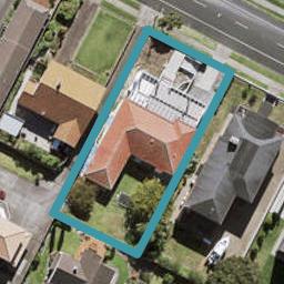54 Kiwi Esplanade, Mangere Bridge, Auckland