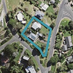 17 Korora Road, Oneroa, Waiheke Island