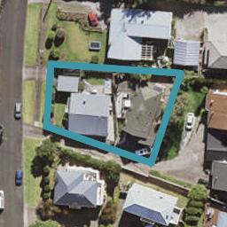 2/9 Alfred Street, Northcote Point, Auckland