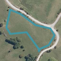 809 Golden Stairs Road, Mareretu