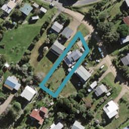 16 Nelson Avenue, Surfdale, Waiheke Island