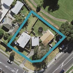 2/1 Yates Road, Mangere East, Auckland