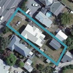 212 High Street North, Carterton